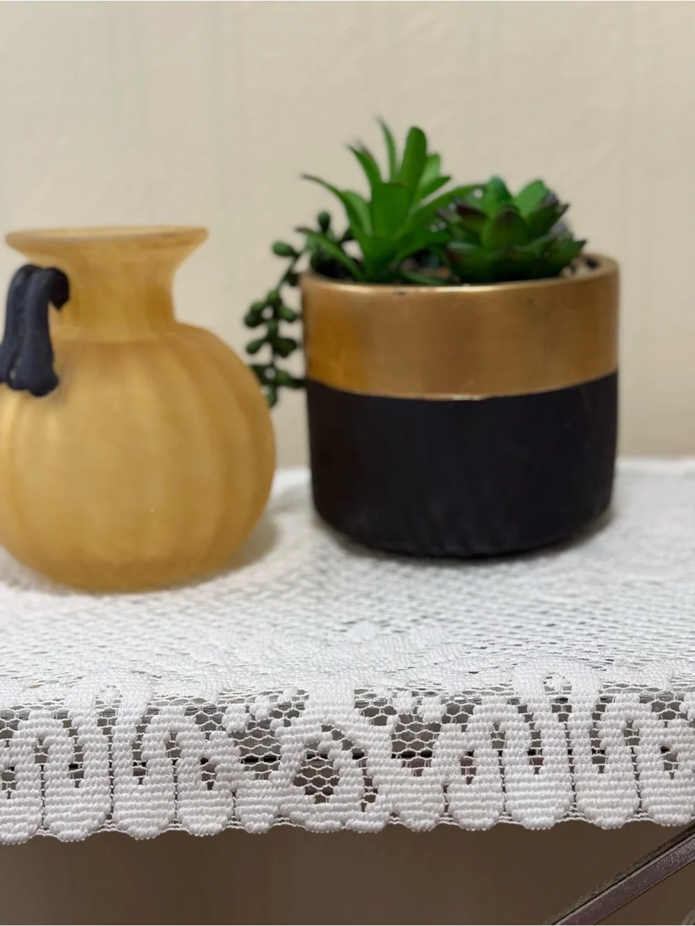 Vintage EA Made Italian Vase, 5 in Tall x 9 in Wide Decorative Accent